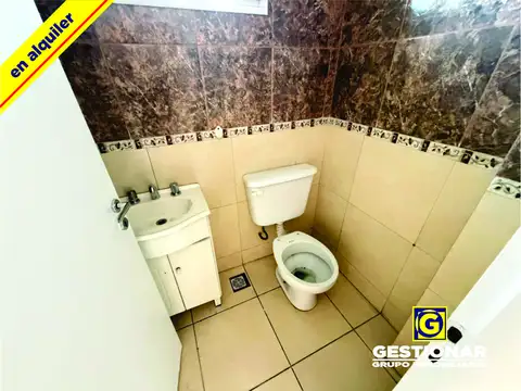 Casa en Alquiler en Valentin Alsina, $ 800.000
