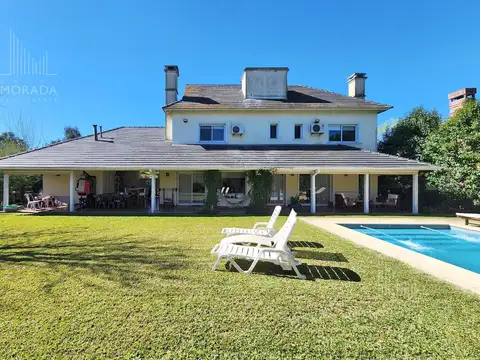 Casa en Venta de 4 dormitorios