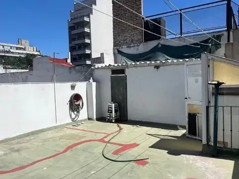 Depto Tipo Casa en Venta 70 años