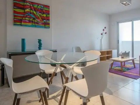 Alquiler departamento NO amoblado sobre Av Colón con amenities