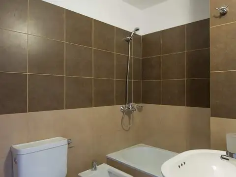 Departamento en Alquiler en Alberdi, $ 750.000