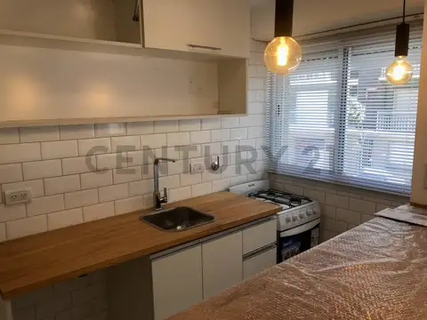 Olavarria 2100, Piso 0