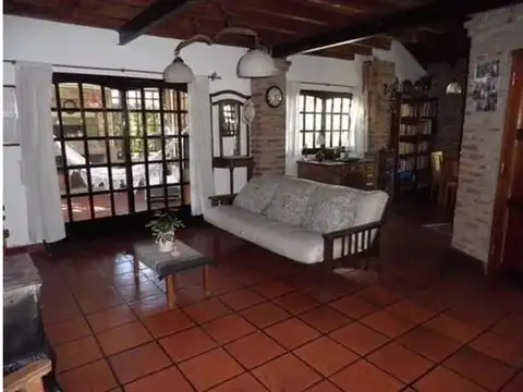 Casa en Venta en Ituzaingó, USD 219.999