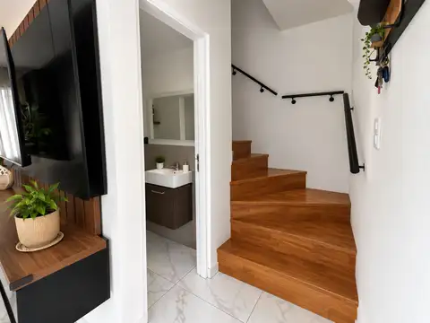 Depto Tipo Casa en Venta al Oeste