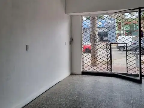 Local en Alquiler en Troncos del Talar, $ 900.000