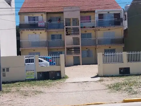 Departamento en alquiler en Santa Teresita