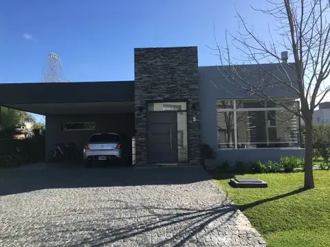 Avenida Gutierrez Hudson 4000