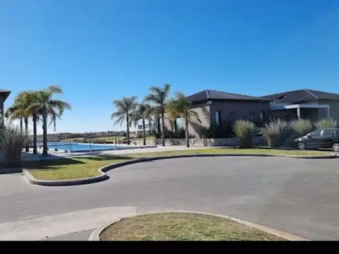 VENTA DE LOTE 781 m2  (EL NAUDIR PUERTOS ESCOBAR)