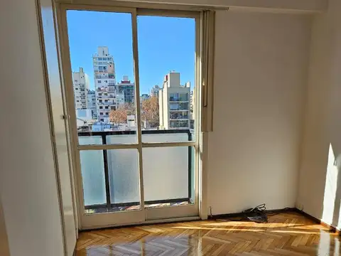 Piedras 1300, Piso 7