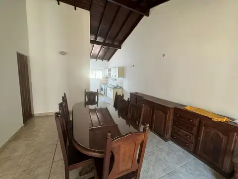 Depto Tipo Casa en Alquiler de 3 ambientes