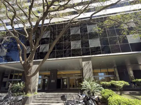 ING. BUTTY 200, Piso 19