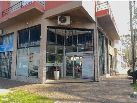 Locales y deptos en Block CON RENTA