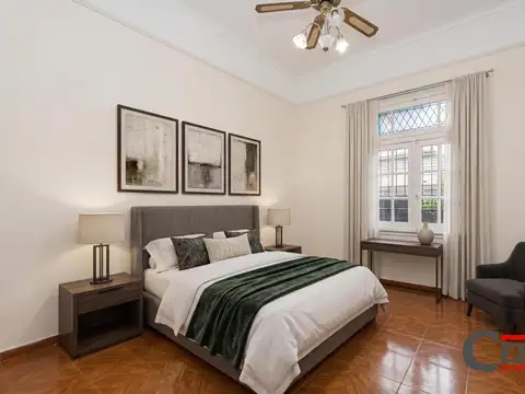 PH Tipo Casa, Sin Expensas, 143 m², Apto Profesional y Múltiples Posibilidades de Uso.