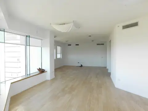 Departamento en Alquiler de 3 dormitorios