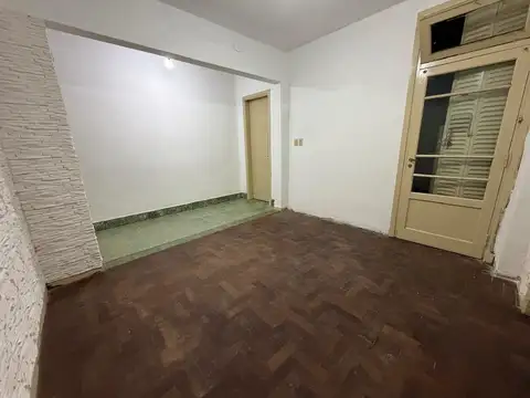 Depto Tipo Casa en Venta al Este