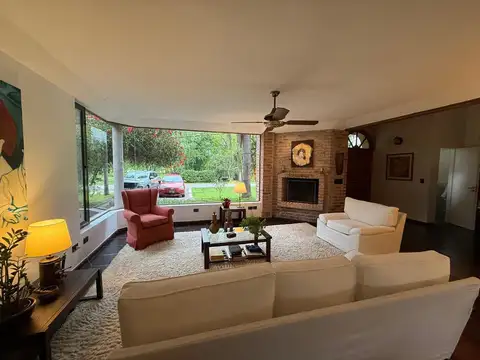 Casa en Alquiler Temporal en Náutico Escobar, USD 4.500