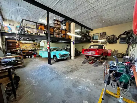 Galpón con Entrepiso y Oficina | 115 m² Funcionales en San Isidro - Boulogne