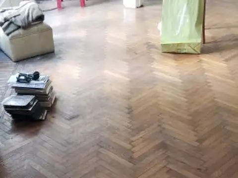 VENTA CASA CON GARAGE Y LOCAL A 3 CDAS ACCESO OESTE