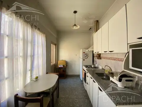 Depto Tipo Casa en Venta con 1 cocheras