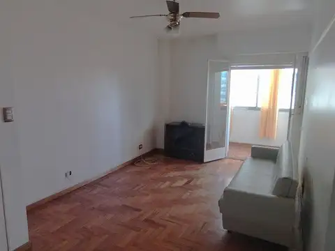 VENTA DEPTO 2 AMB CON BALCON Y LAVADERO V MARTELLI