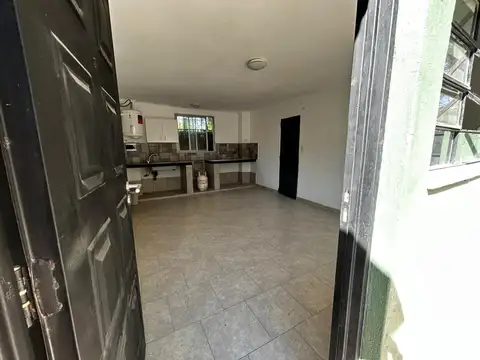 Depto Tipo Casa en Alquiler de 1 dormitorio