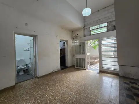 Depto Tipo Casa 3 ambientes con 1 baño