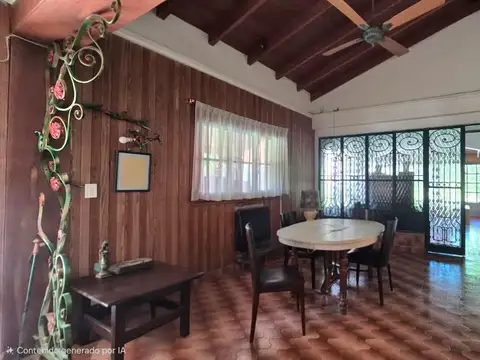 Quinta en Venta con 2 cocheras