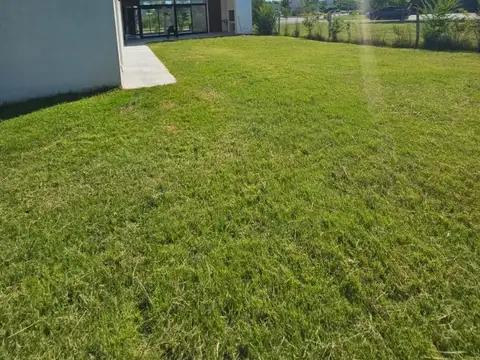 Casa en Venta en Pilar del Este - San Ramón, USD 160.000