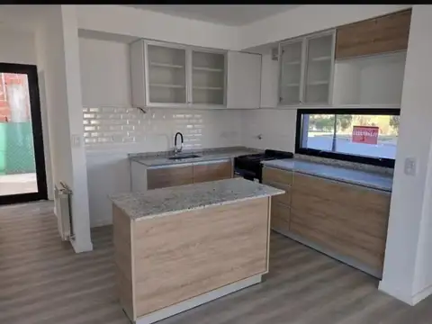 Casa en venta, San Ramon
