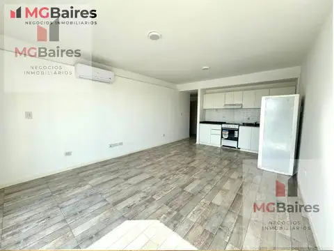 Departamento en Alquiler en Parque Avellaneda, $ 490.000