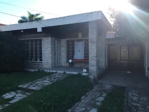 Casa en Venta en Llavallol, USD 163.000