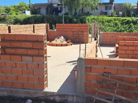 Lopez Jordan 615 , Piso No definido