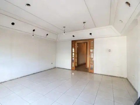 Depto Tipo Casa en Venta de 6 ambientes