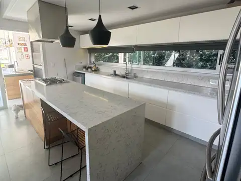 Casa en Alquiler al Noreste