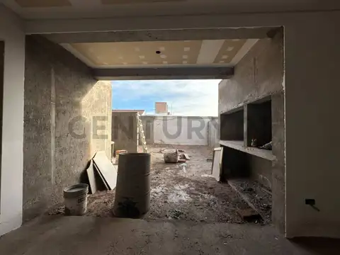 Casa 3 ambientes con 1 baño