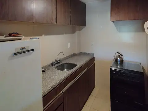 Departamento en Alquiler en Playa Mansa, USD 1.820