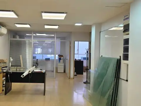 Oficina Monoambiente con 3 baños