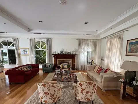 Casa en Venta en Acassuso, USD 1.380.000