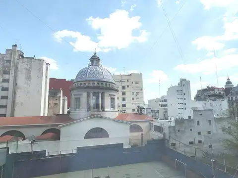 Oficina 2 ambientes con 2 baños