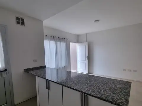 Duplex en alquiler en Centro (Zarate)