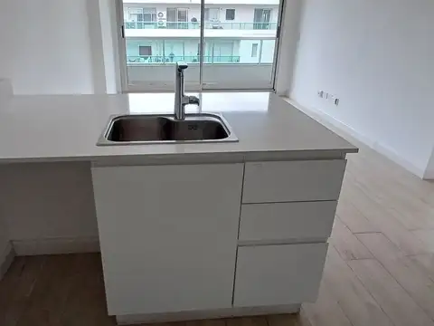 Departamento en Alquiler al Este