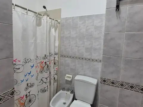 CASA 3 DORM AMOBLADA EN ALQUILER - ALBERDI