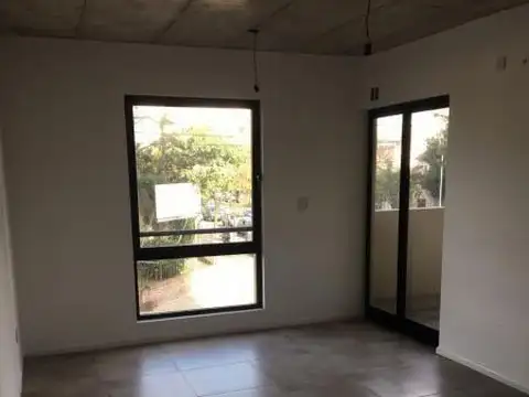 OLIVERA, AV. 100, Piso 5