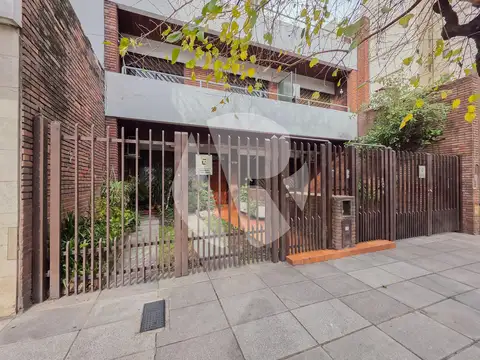 Elpidio González 2800
