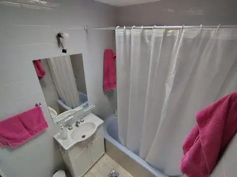 Depto Tipo Casa en Venta en La Plata, USD 70.000