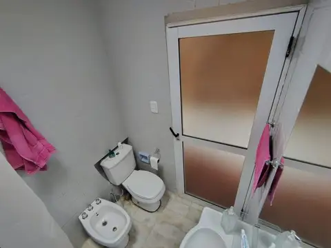 Depto Tipo Casa 5 ambientes con 1 baño