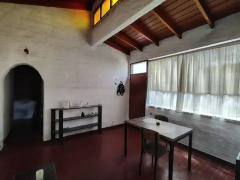 Depto Tipo Casa en Venta de 5 ambientes