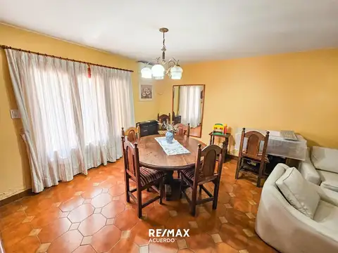 Casa en Venta en San Nicolás de los Arroyos, USD 179.000