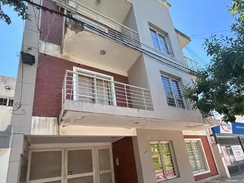 Alem 345- 2F- Contrafrente.-