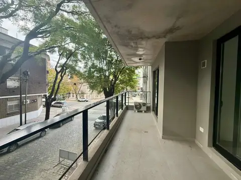 Correa al 2300  Piso 1 Depto A